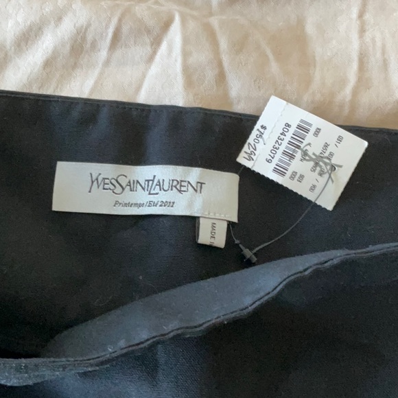 YSL high waisted shorts - Picture 3 of 5